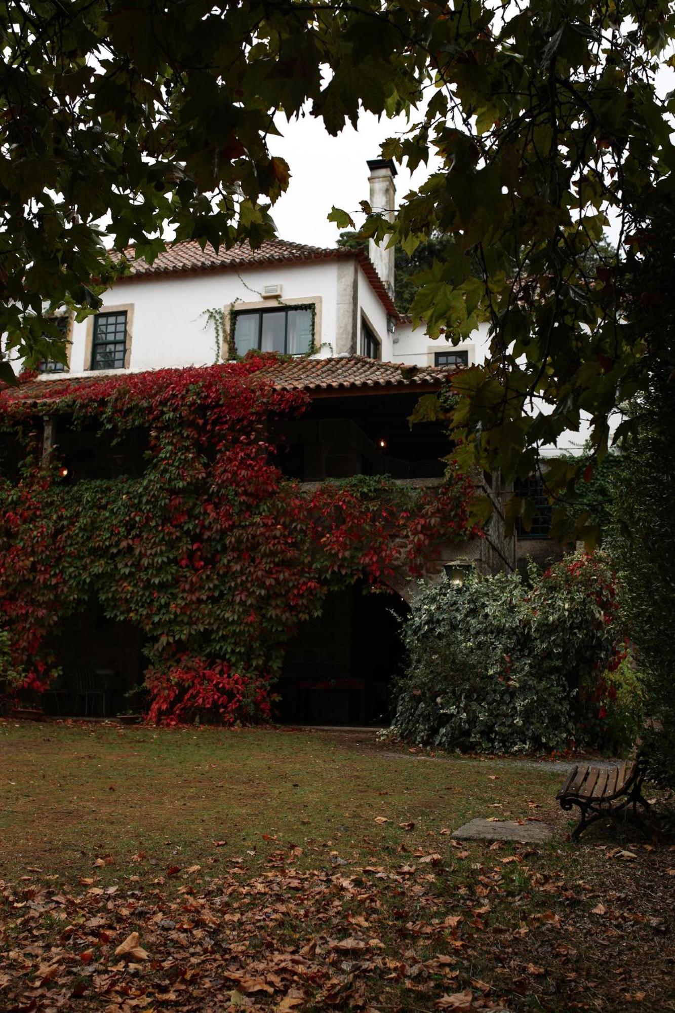 Lugar Da Pedra Alta - B&B - Private Historical Villa Melo Extérieur photo